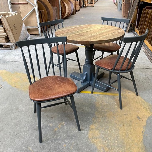4 Seater Table and Chairs - 850mm Dia